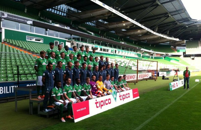 Werder Bremen Team 2014-15.jpg