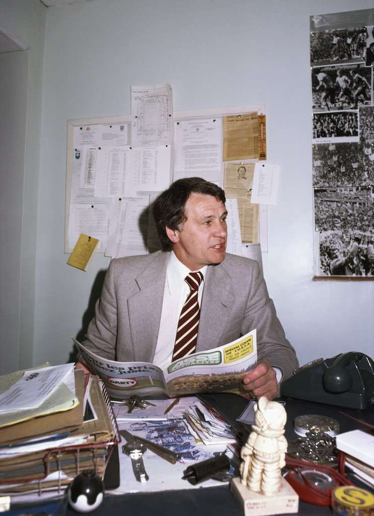 Bobby Robson (In His Office At Ipswich - 1981).jpg