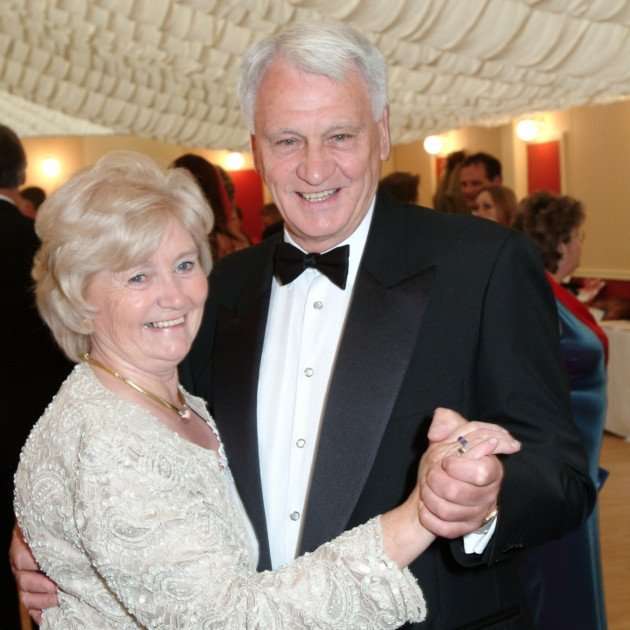 Bobby Robson & His Wife.jpg