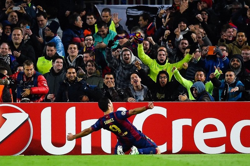 Suarez (Barcelona - PSG) (F).jpg