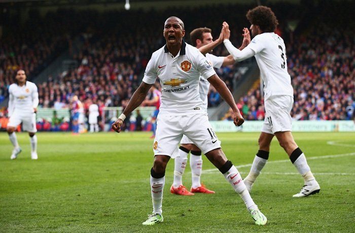 10. Ashley Young (Manchester United).jpg