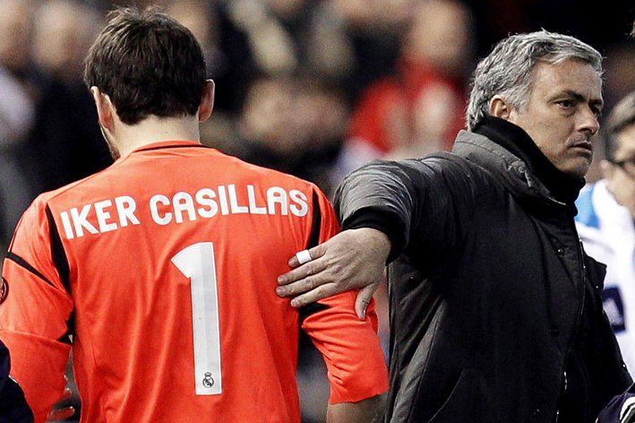 Casillas - Mourinho.jpg