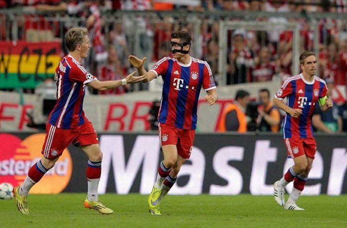 10. Robert Lewandowski (Bayern).jpg