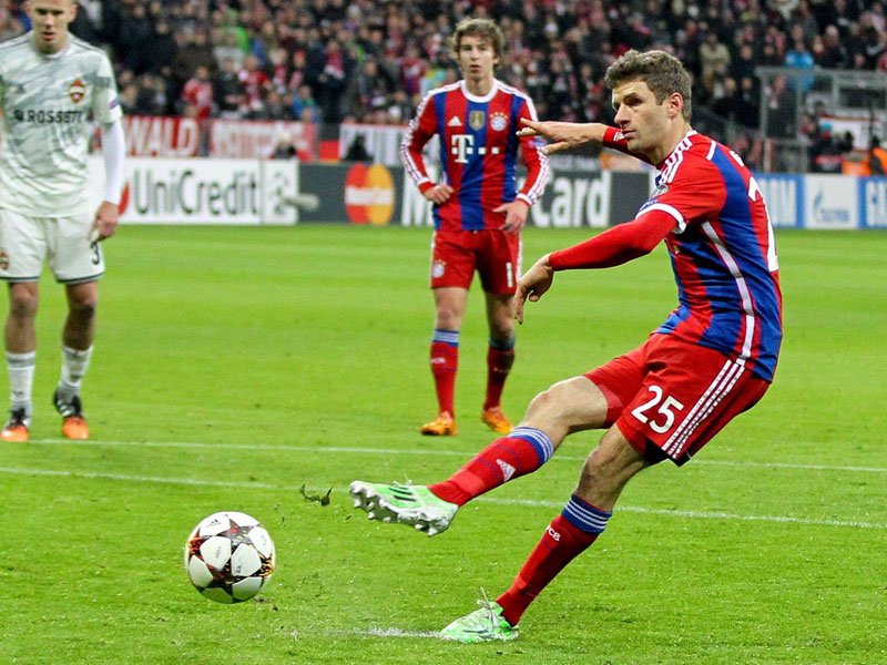 Muller - Penalty (Bayern - CSKA) (E).jpg