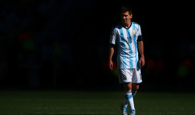 10. Lionel Messi (Argentina).jpg
