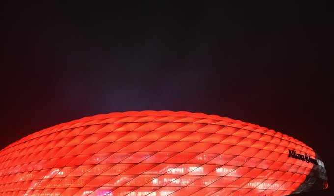 Allianz Arena (Bayern - Roma) (E).jpg