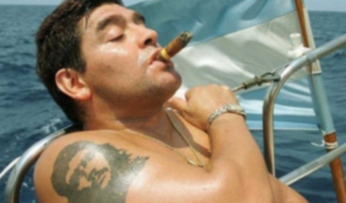 Diego Maradona #2.jpg