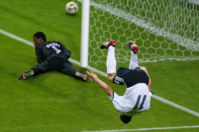 2002 - Klose - Saudi Arabia (First World Cup Goal).jpg