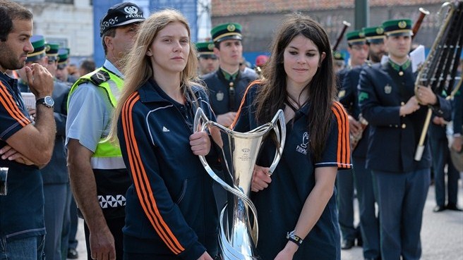 جام قهرمانی لیگ قهرمانان اروپا|جام قهرمانی لیگ قهرمانان اروپا (زنان) در روز فینال به شهر لیسبون می رسد.