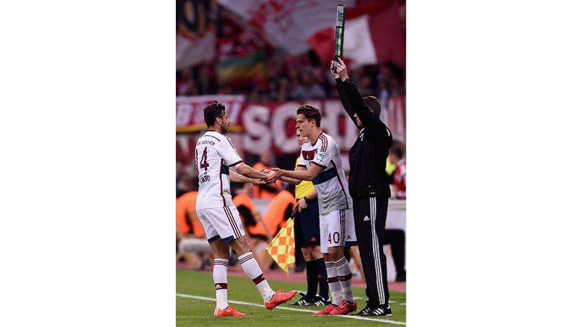 پیزارو|باير لوركوزن 2 - 0 بایرن مونیخ / بوندسلیگا