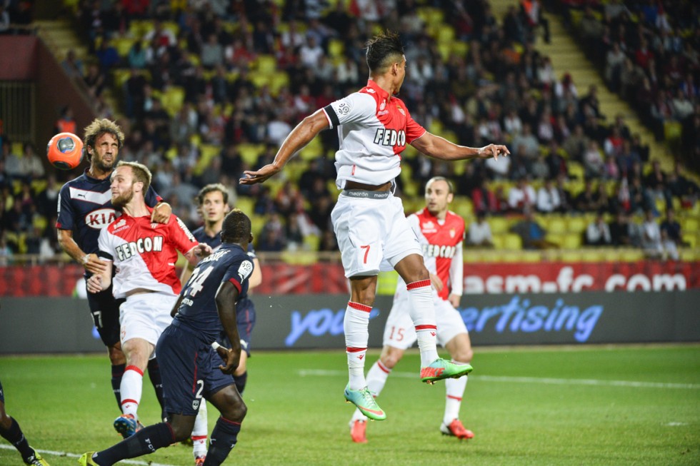 صحنه خطرناک روی دروازه بوردو|بوردو 4-1 موناکو /  لوشامپيونه