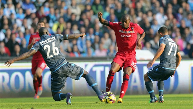 کالیدو کولیبای|ناپولی 3 - 3 کالیاری / سری آ