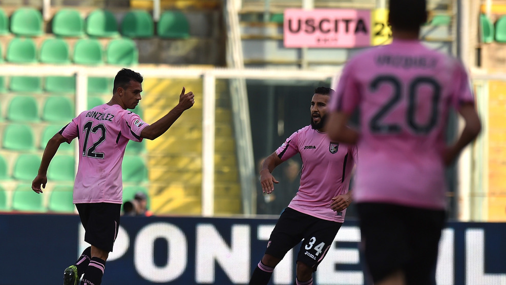 شادی بازیکنان پالرمو|پالرمو 2 - 4 رم / سری آ