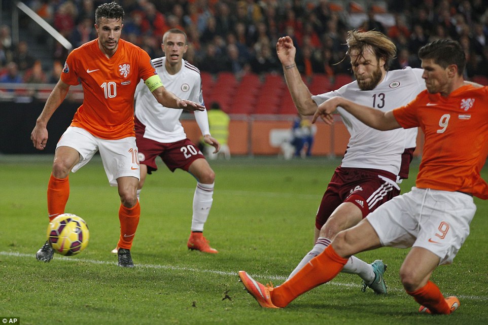 کلاس یان هونتلار|هلند 6 - 0 لتونی / مقدماتی جام ملت های اروپا