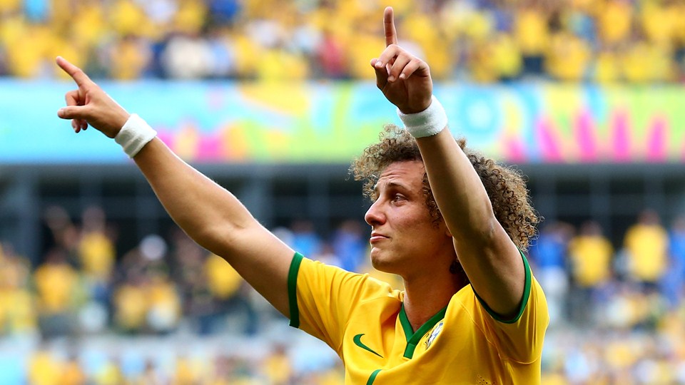 دیوید لوئیز|شادمانی دیوید لوئیز بعد از باز کردن دروازه شیلی.