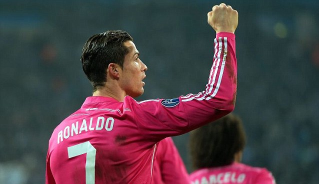 کریستیانو رونالدو|شالکه 04 0 - 2 رئال مادرید /  لیگ قهرمانان