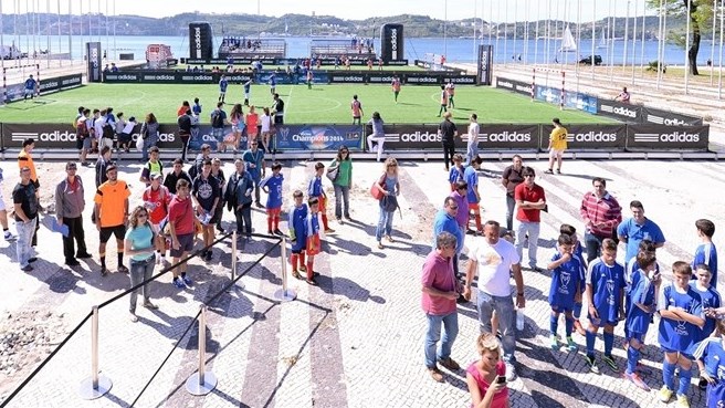 جام قهرمانی لیگ قهرمانان اروپا|نوجوانان فوتبالدوست برای شرکت در تورنومنت قهرمانی جوانان در لیسبون آماده می شوند.