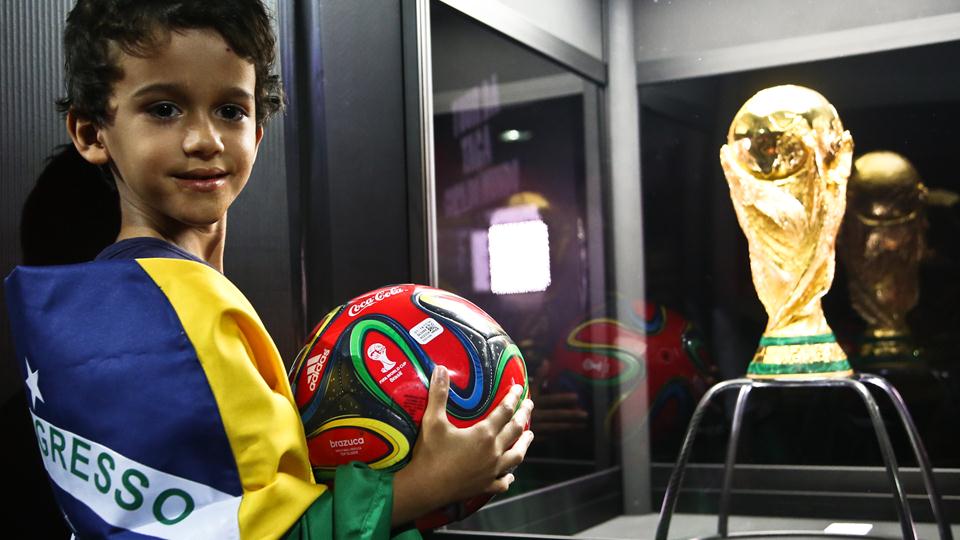 جام جهانی برزیل ۲۰۱۴|مردم از ملیت های مختلف در تب و تاب جام جهانی