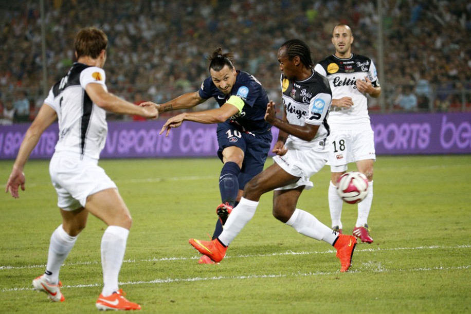 زلاتان ایبراهیموویچ|پاریس سن ژرمن 2-0  گوین گمپ / سوپر کاپ