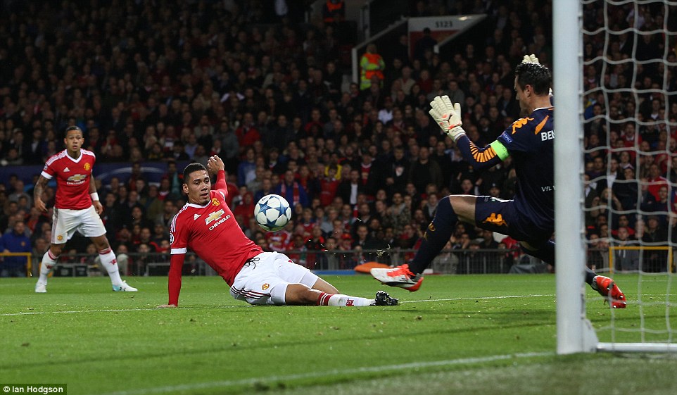 کریس اسمالینگ|منچستر یونایتد 2 - 1 وولفسبورگ / لیگ قهرمانان