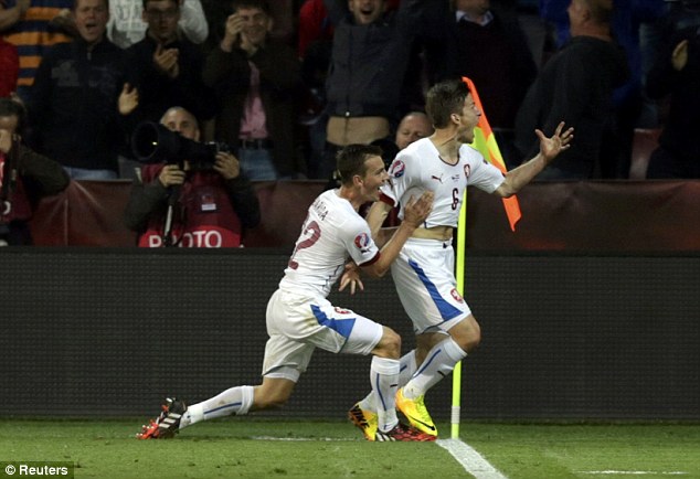 واکلاو پیلار|چک 2-0 هلند / مقدماتی یورو