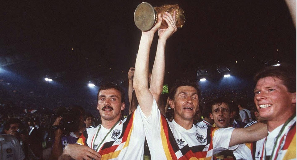 استفان رویتر - یرگن کوهلر - آوگنادلر|قهرمانی تیم ملی آلمان در سال 1990