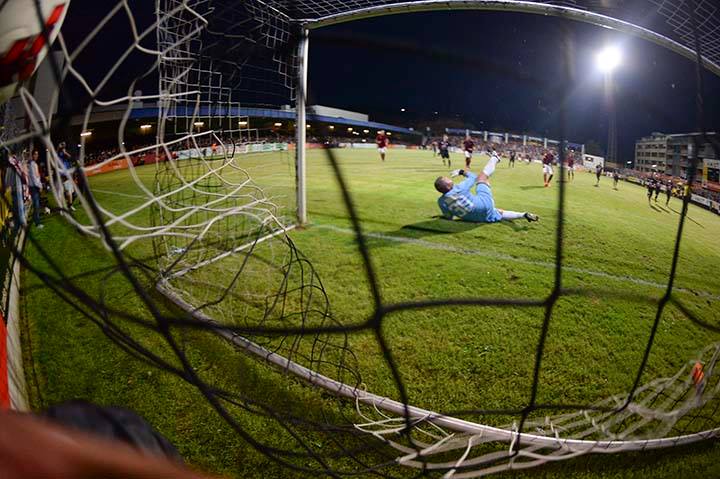 لحظه باز شدن دروازه وینر|آ اس رم 4-1 وینر /  دیدار دوستانه
