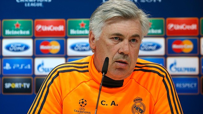 نشست مطبوعاتی سرمربی رئال پیش از فینال لیگ قهرمانان اروپا|کارلو آنجلوتی در کنفرانس مطبوعاتی پیش از دیدار تیمش برابر اتلتیکو مادرید در فینال لیگ قهرمانان اروپا با خبرنگاران دیدار می کند.