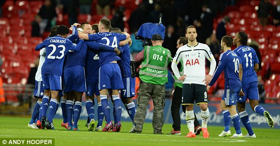 شادی بازیکنان چلسی|چلسی 2 - 0 تاتنهام / جام اتحادیه