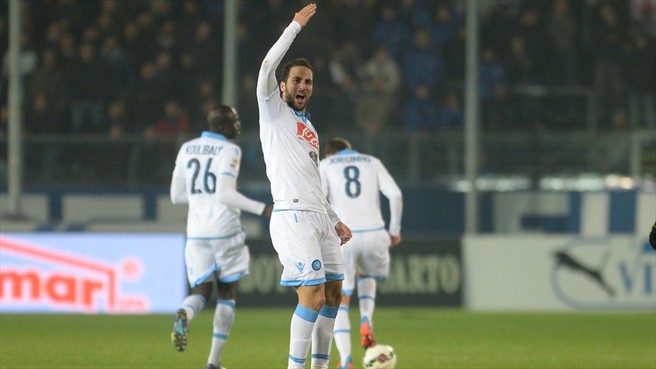 گونزالو ایگواین|None