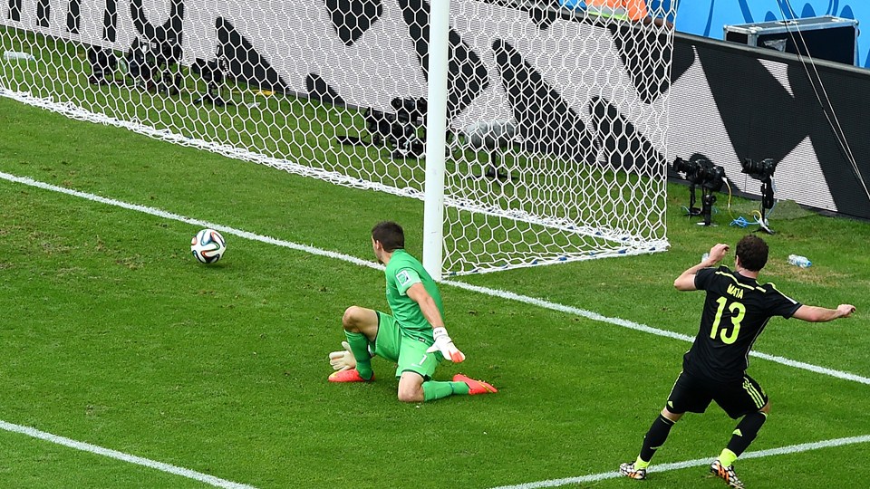 خوان ماتا|استرالیا 0-3 اسپانیا / مرحله گروهی جام جهانی