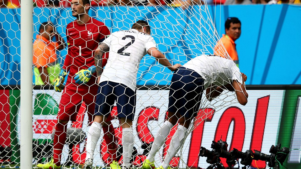 رافائل واران|عکس العمل رافائل واران در بازی مقابل نیجریه.