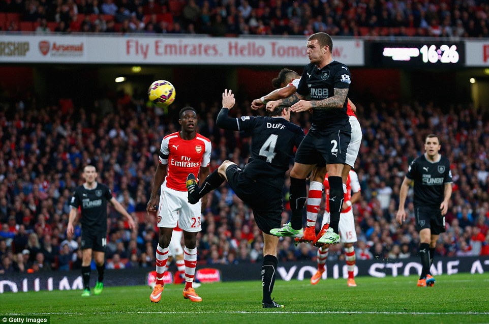 الکسیس سانچز|آرسنال 3 - 0 بِرنلی / لیگ جزیره