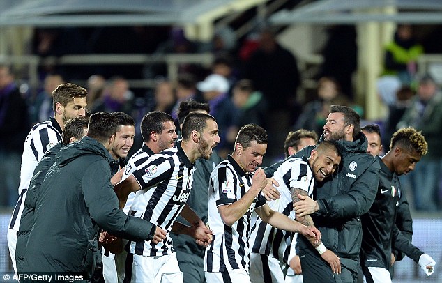 آرتور ویدال|None