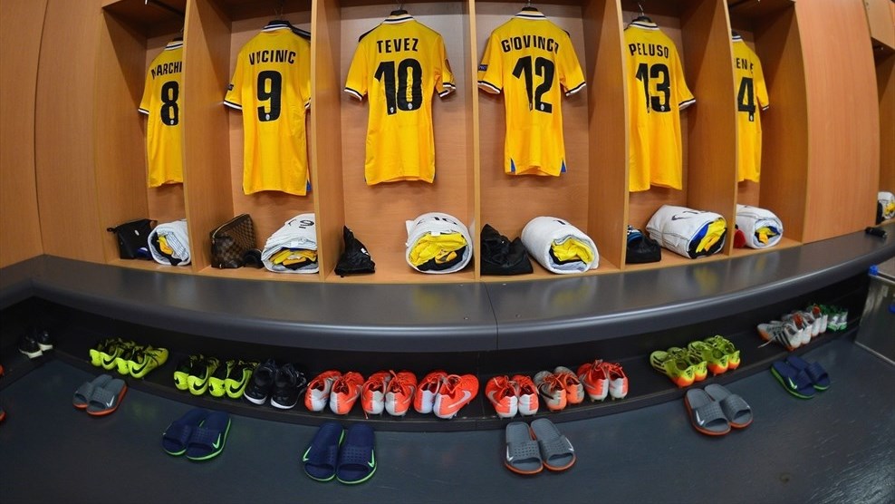 یوونتوس|رختکن یوونتوس قبل از شروع مسابقه