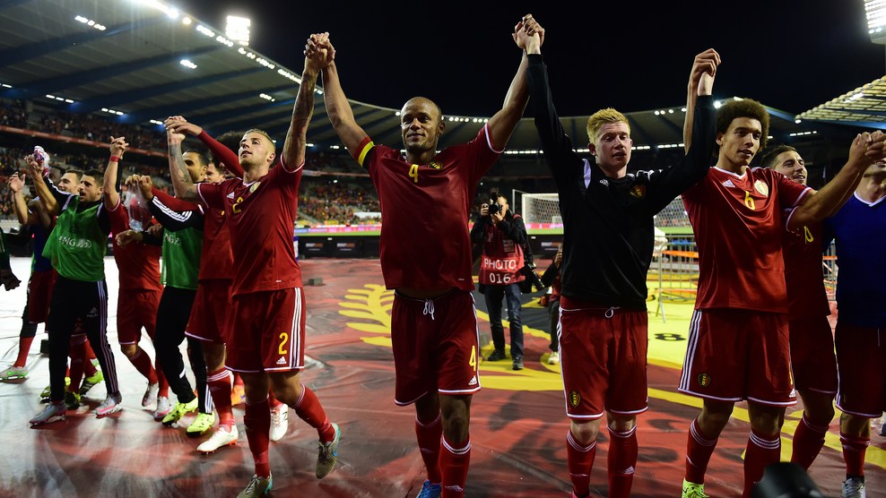 شادی بازیکنان بلژیک|بلژیک 3 - 1 بوسنی و هرزگوین / مقدماتی یورو 2016