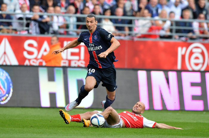 زلاتان ایبراهیموویچ|ریمز 1 - 1 پاریس سن ژرمن / لوشامپیونه / گزارش تصویری