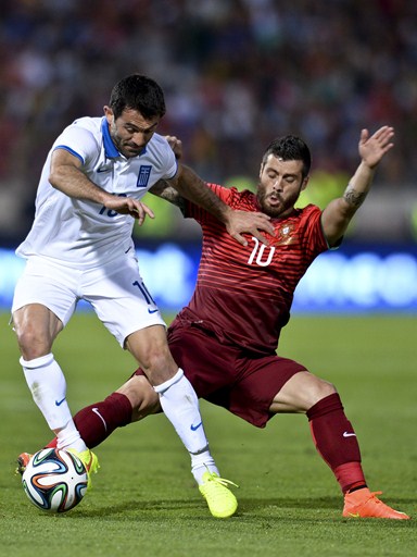 گيورگيوس كاراگونيس - لوکاس ویِرا دی سوزا|پرتغال 0 - 0 یونان / دیدار دوستانه