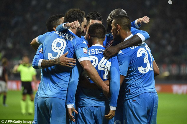 شادی بازیکنان ناپولی|میلان 0 - 4 ناپولی / سری آ