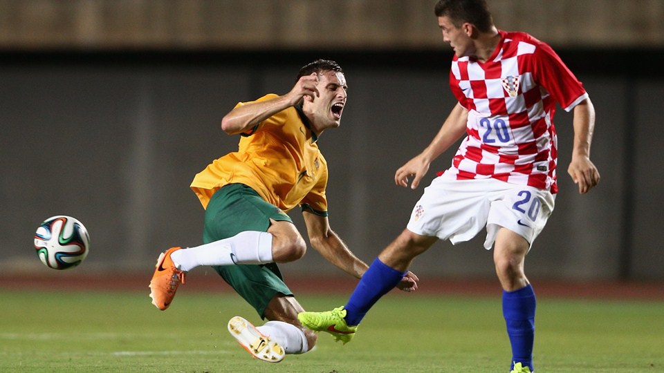 استرالیا - کرواسی|خطای شدید بازیکن کرواسی روی پای بازیکن استرالیا.