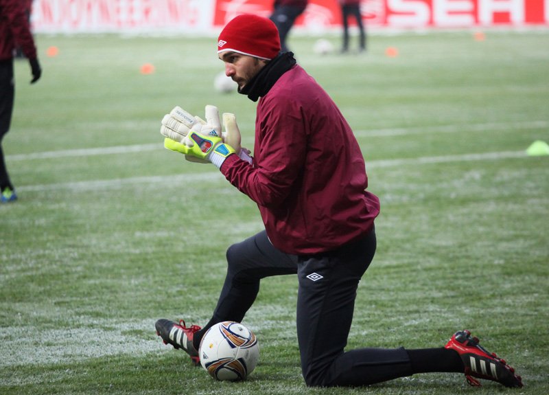 علیرضا حقیقی|None