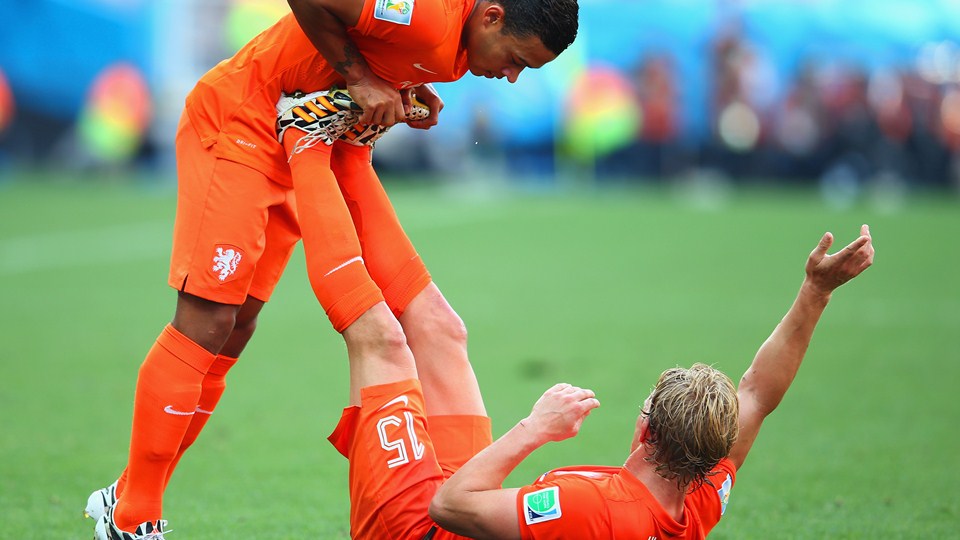 ممفیس دیپای|هلند 2-0 شیلی /مرحله گروهی جام جهانی