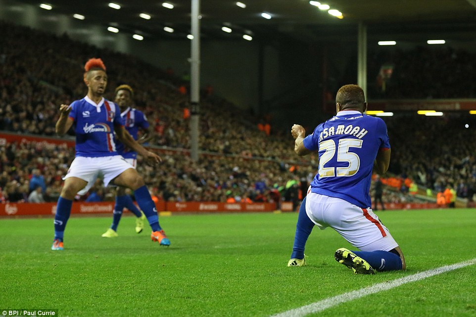 آساموا|لیورپول 1 (3) - (2) 1 کارلایل یونایتد / جام اتحادیه