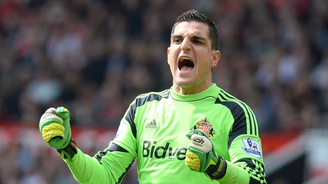 ويتو مانون|خوشحالی ویتو مانونه گلر ساندرلند بعد از پیش افتادن تیمش.