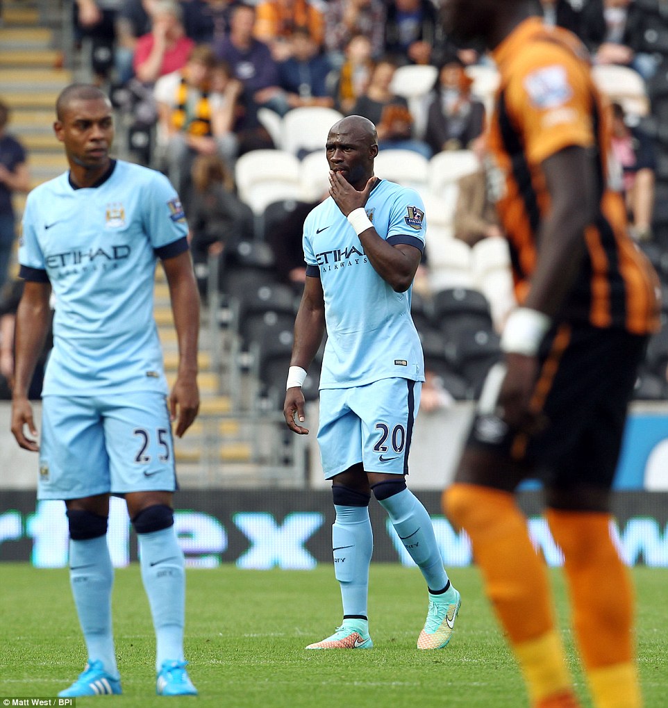 الیاکیم مانگالا|هال سیتی 2-4 منچسترسیتی /لیگ جزیره