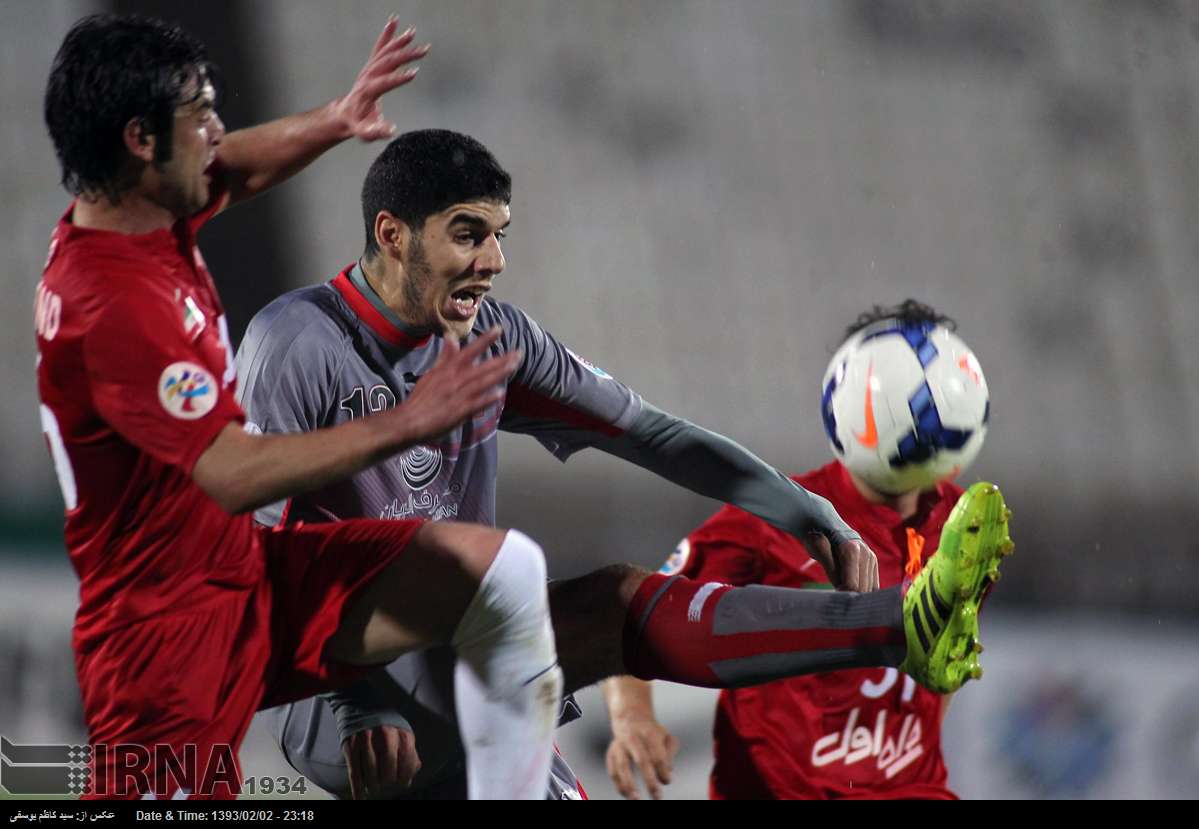 شهریار شیروند|بازی درگیرانه در میانه میدان