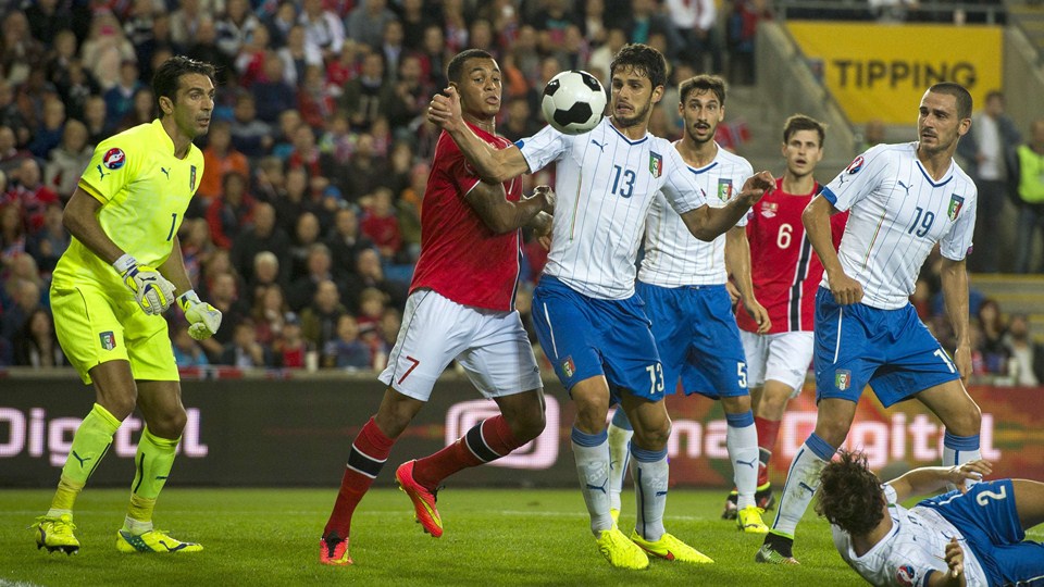 جیانلوئیجی بوفون|نروژ ۰ - 2 ایتالیا / مقدماتی یورو