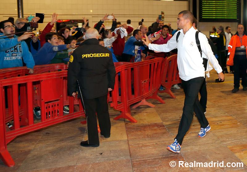 ورود کهکشانی‌ها به بارسلونا|None