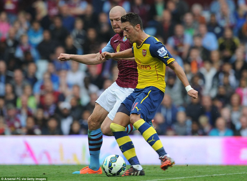 مسوت اوزیل|آستون‌ویلا  0-3 آرسنال / لیگ جزیره