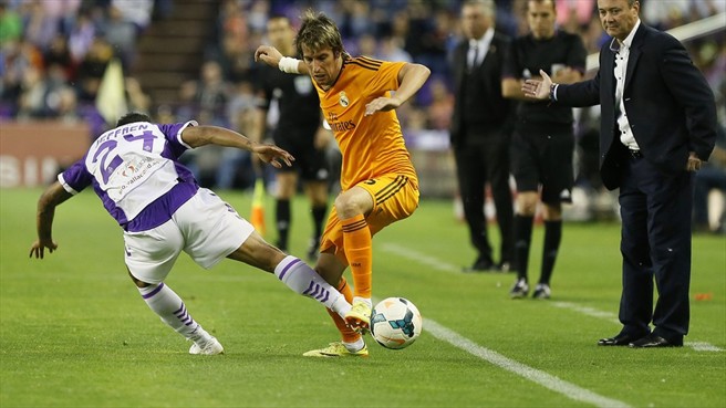 کوئنترائو - جفرن|دوندگی های کنتراو برای نفوذ کردن از کناره های زمین.